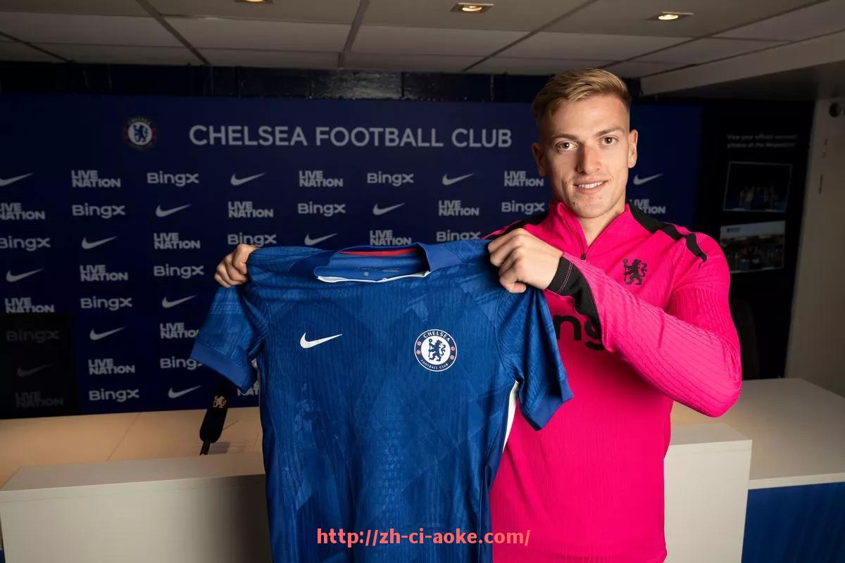 澳客足彩-世俱杯球员备用护具存放方式及保养管理规范研究